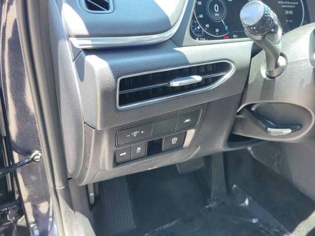Certified 2023 Hyundai Sonata Limited w/ Cargo Package FWD image 18