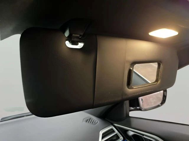 Used 2025 BMW 430i Convertible w/ Premium Package RWD image 76