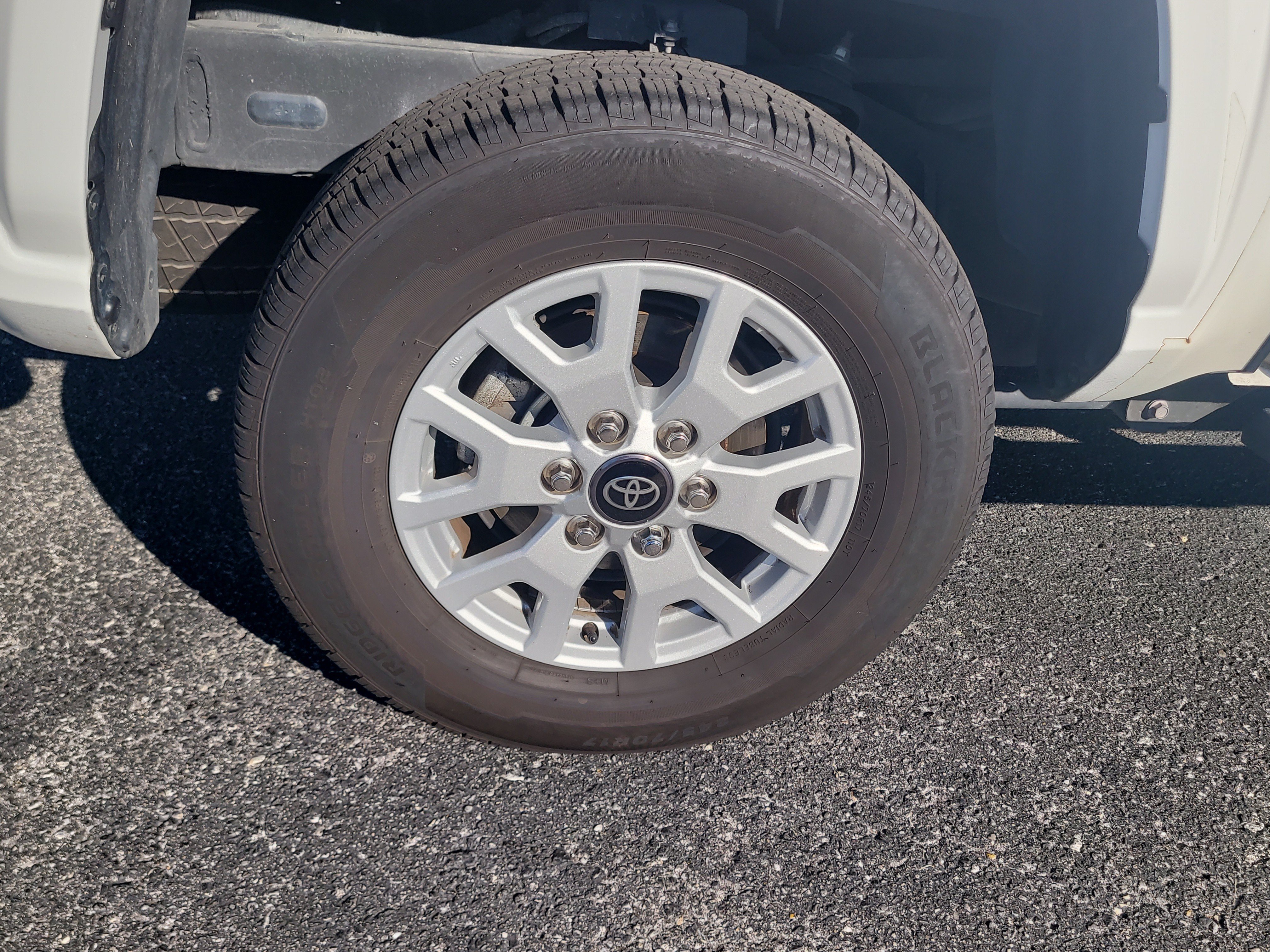 Certified 2024 Toyota Tacoma SR5 RWD image 10