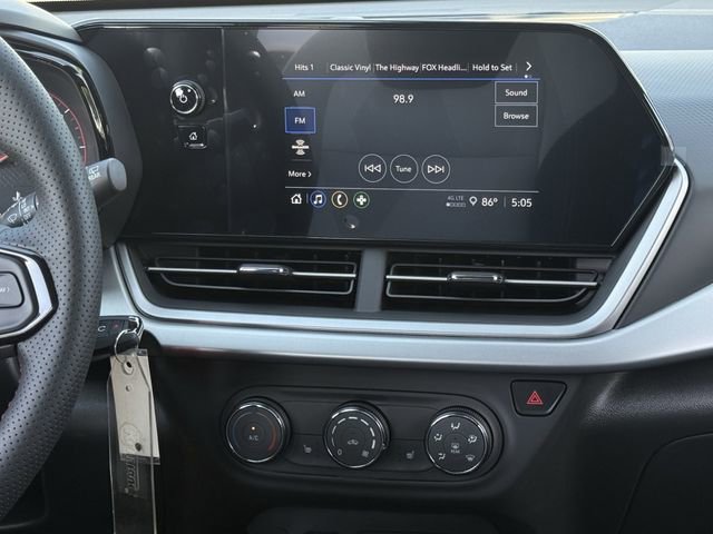 New 2026 Chevrolet Trax RS w/ Driver Confidence Package FWD image 16