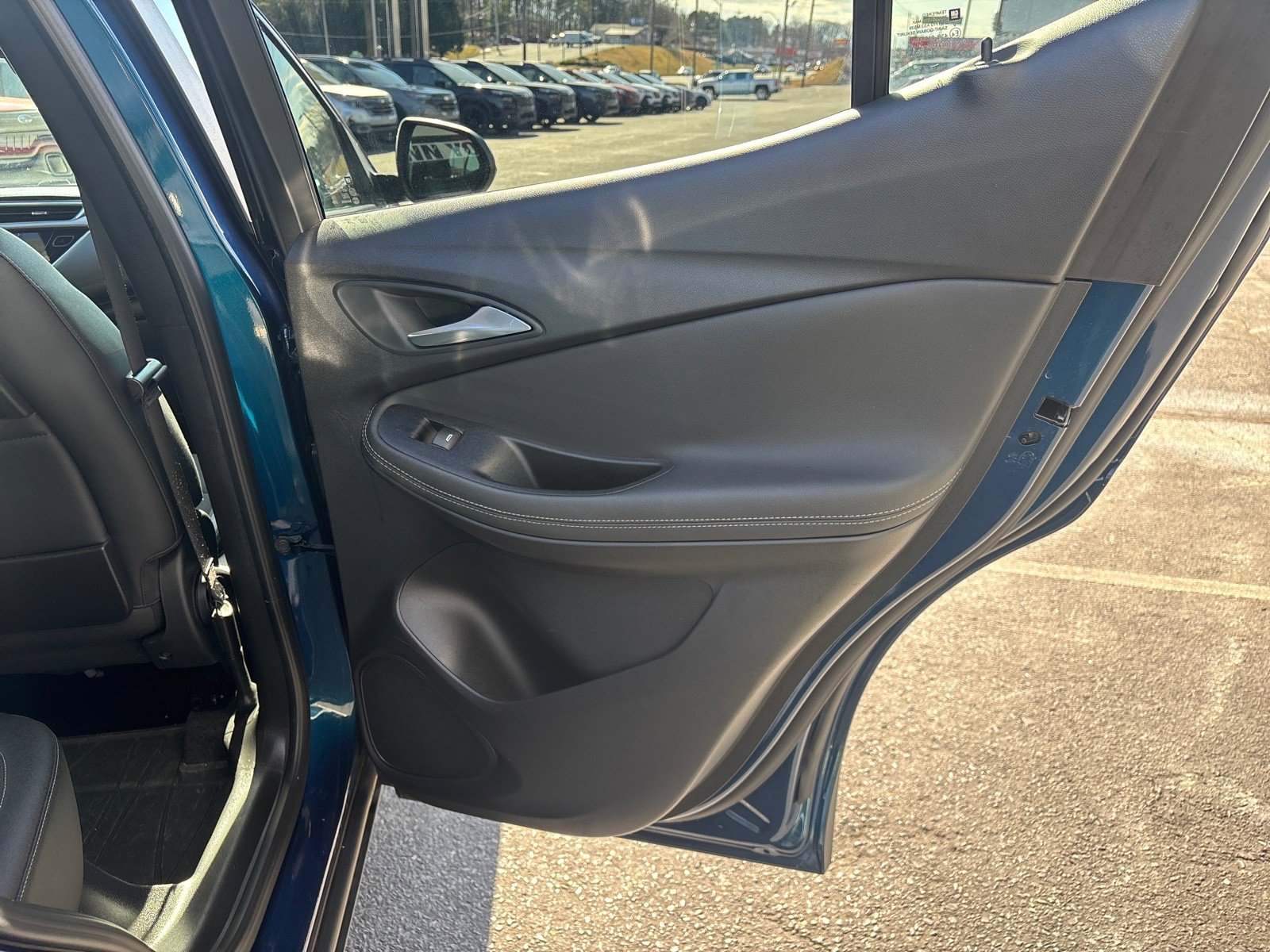 Certified 2021 Buick Encore GX Preferred image 38