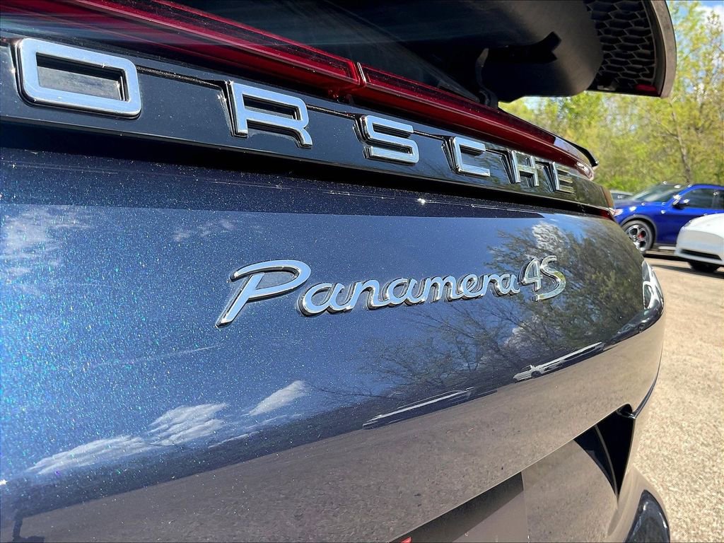 Used 2020 Porsche Panamera 4S AWD/4WD image 24