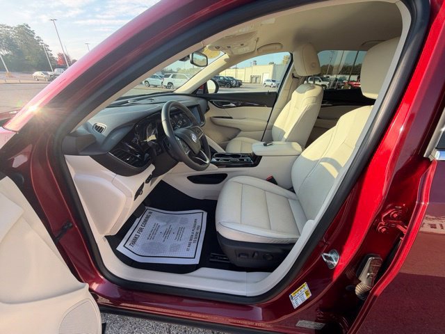Used 2021 Buick Envision Essence w/ Technology Package I AWD/4WD image 10