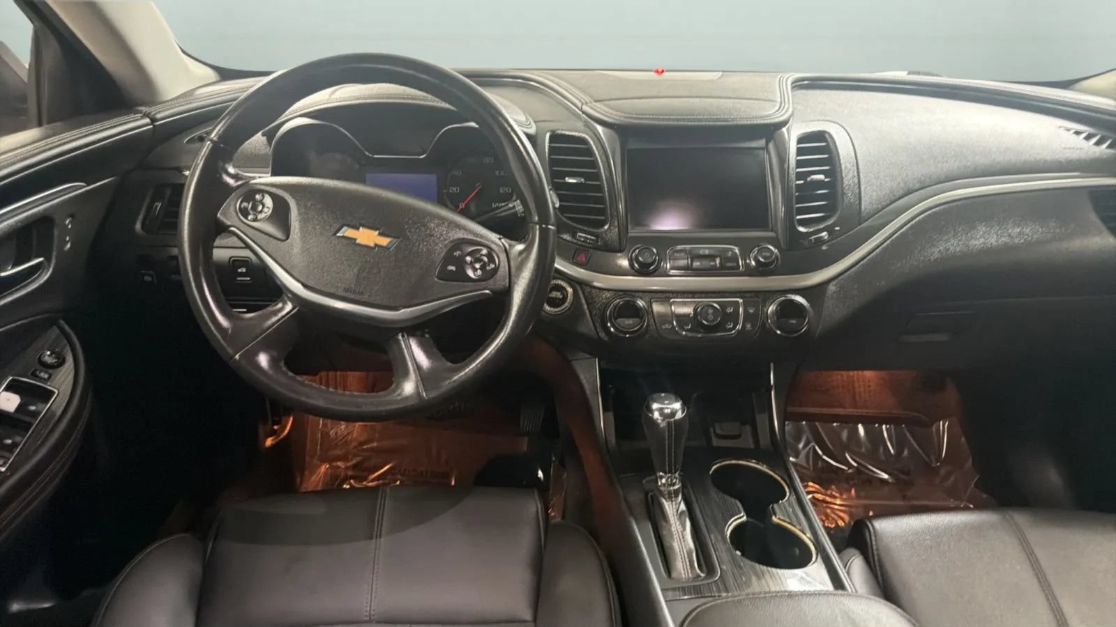 Used 2019 Chevrolet Impala LT FWD image 10