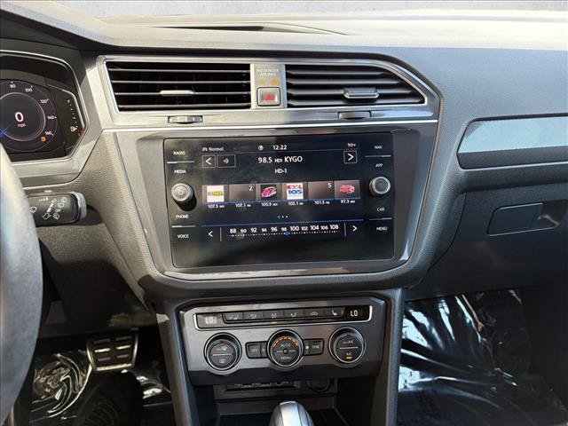 Used 2020 Volkswagen Tiguan SEL Premium R-Line AWD/4WD image 9
