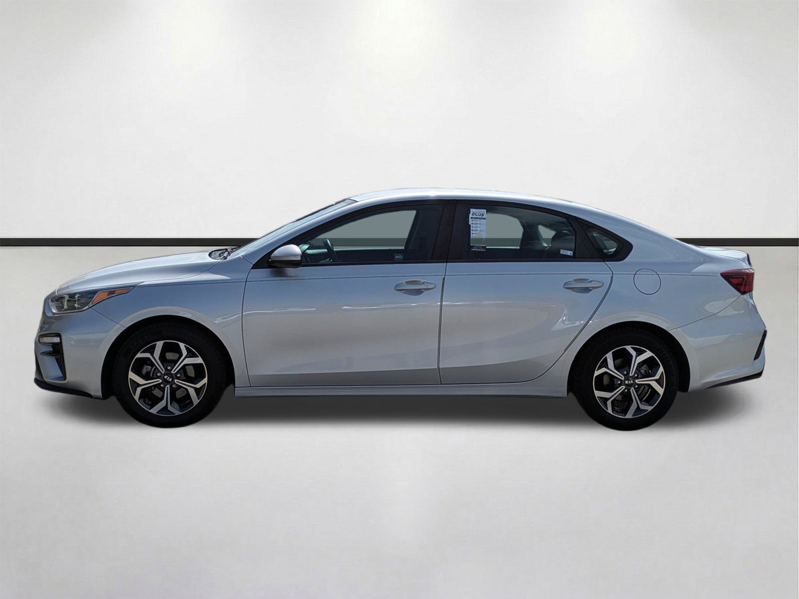 Used 2020 Kia Forte LXS FWD image 8