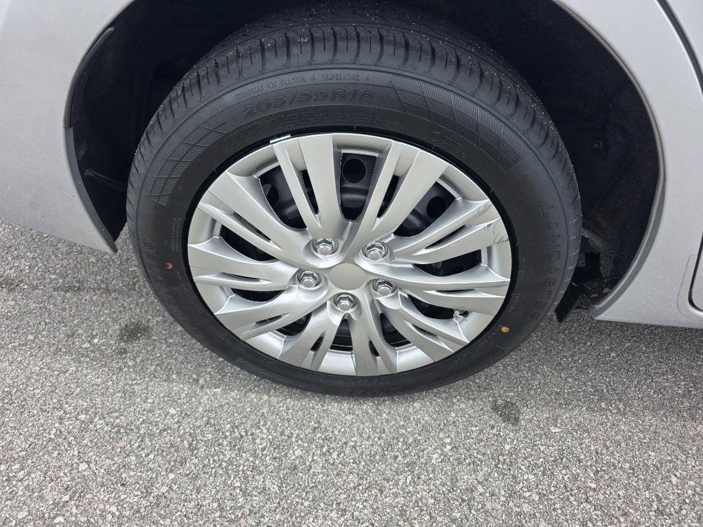 Used 2019 Toyota Corolla LE image 20