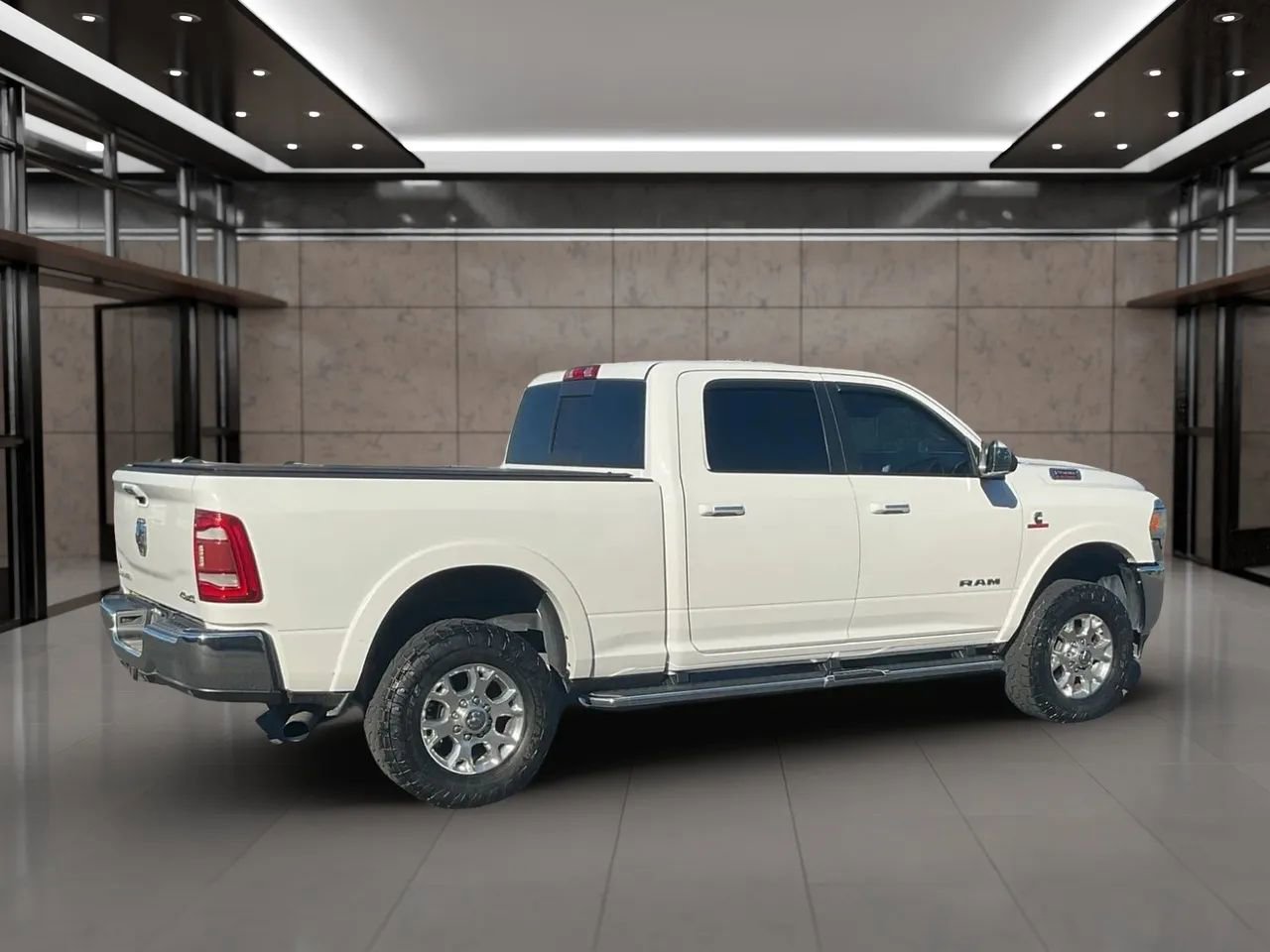 Used 2020 RAM 2500 Laramie image 14
