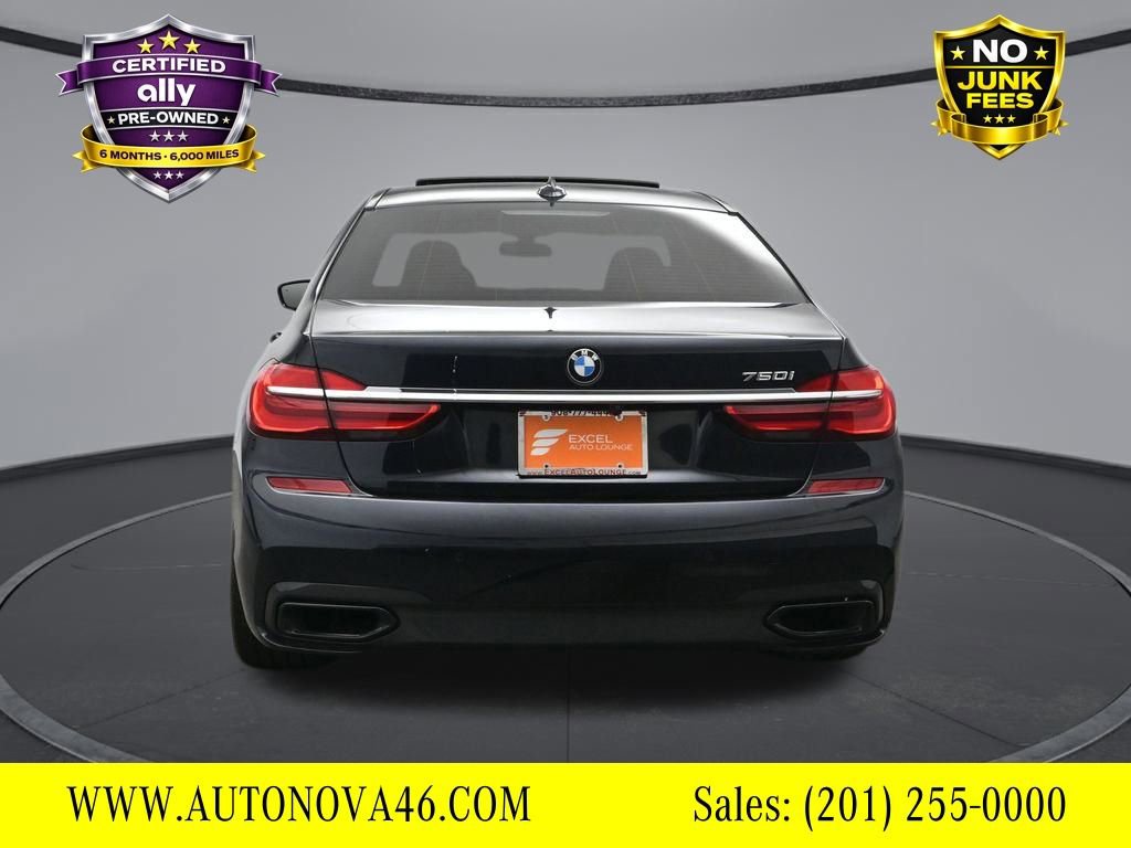 Used 2019 BMW 750i image 5