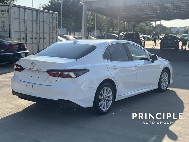 Used 2023 Toyota Camry LE FWD image 11
