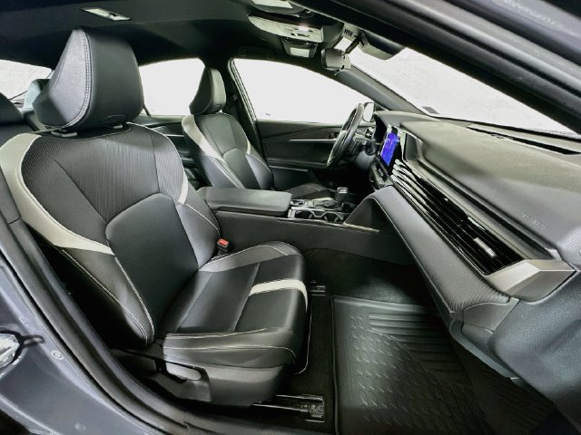 Certified 2025 Toyota Camry SE FWD image 27