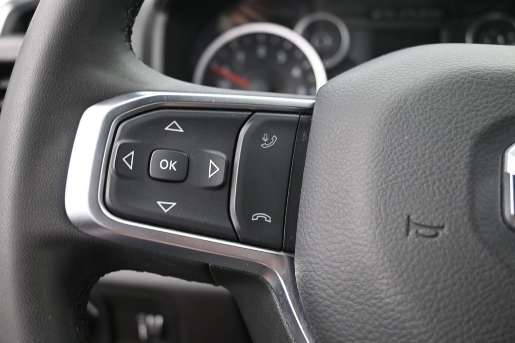 Used 2025 RAM 2500 Big Horn AWD/4WD image 29