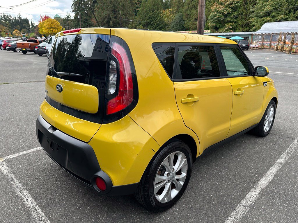Used 2015 Kia Soul + FWD image 5