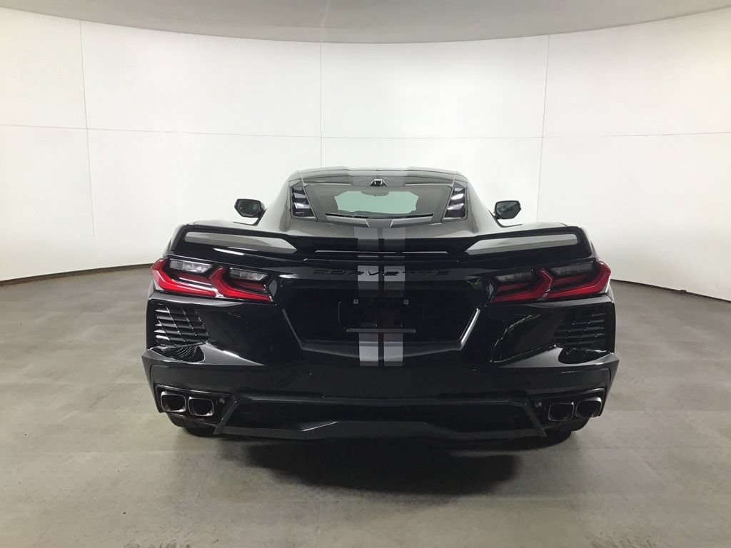 Used 2021 Chevrolet Corvette Stingray Preferred Cpe w/ Z51 Performance Package RWD image 6