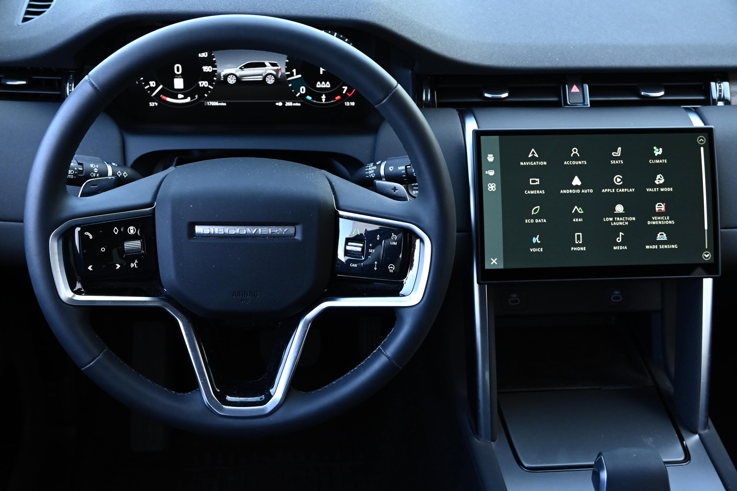 Used 2024 Land Rover Discovery Sport S image 14