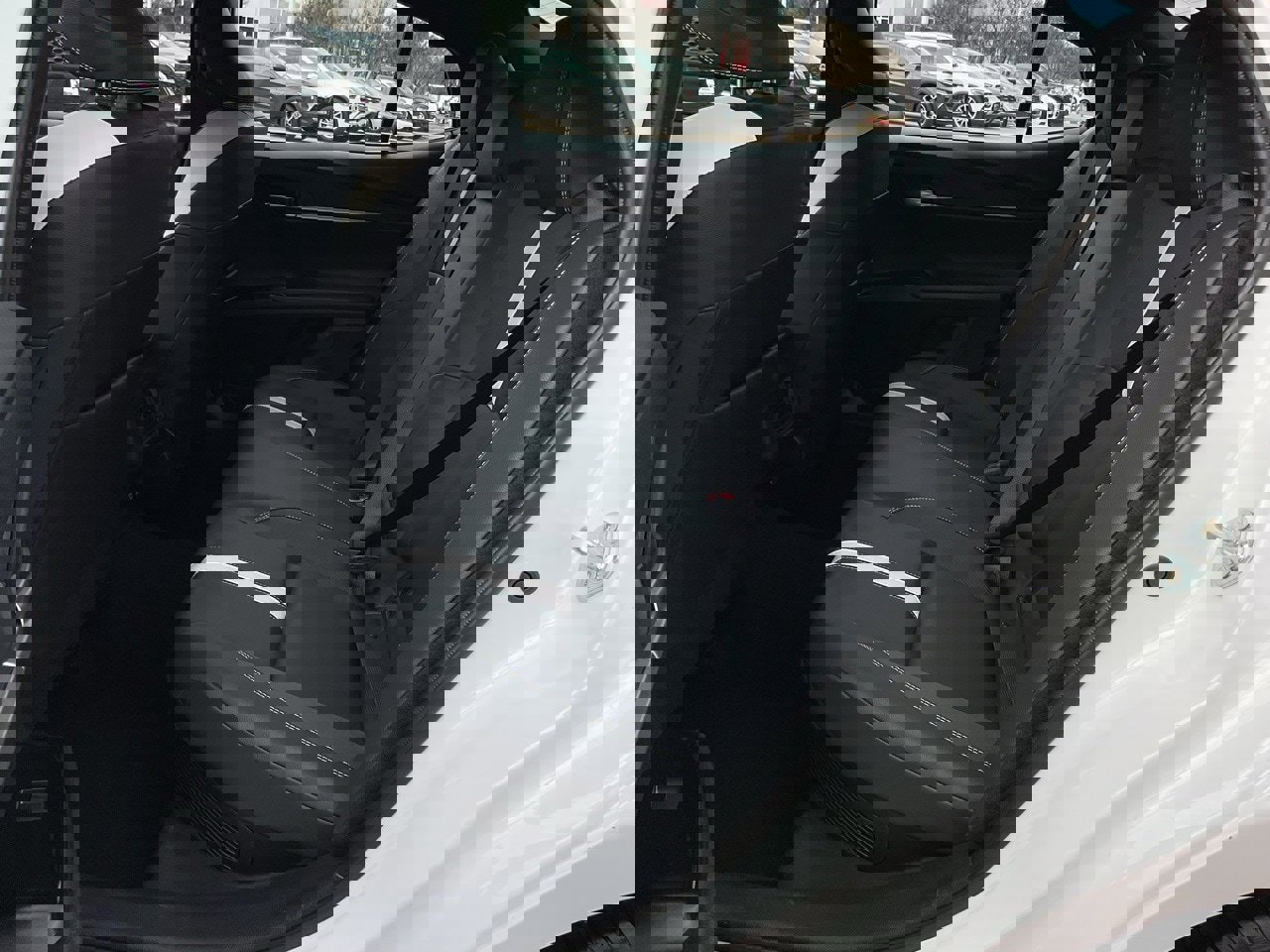 Used 2025 Toyota Camry SE image 15