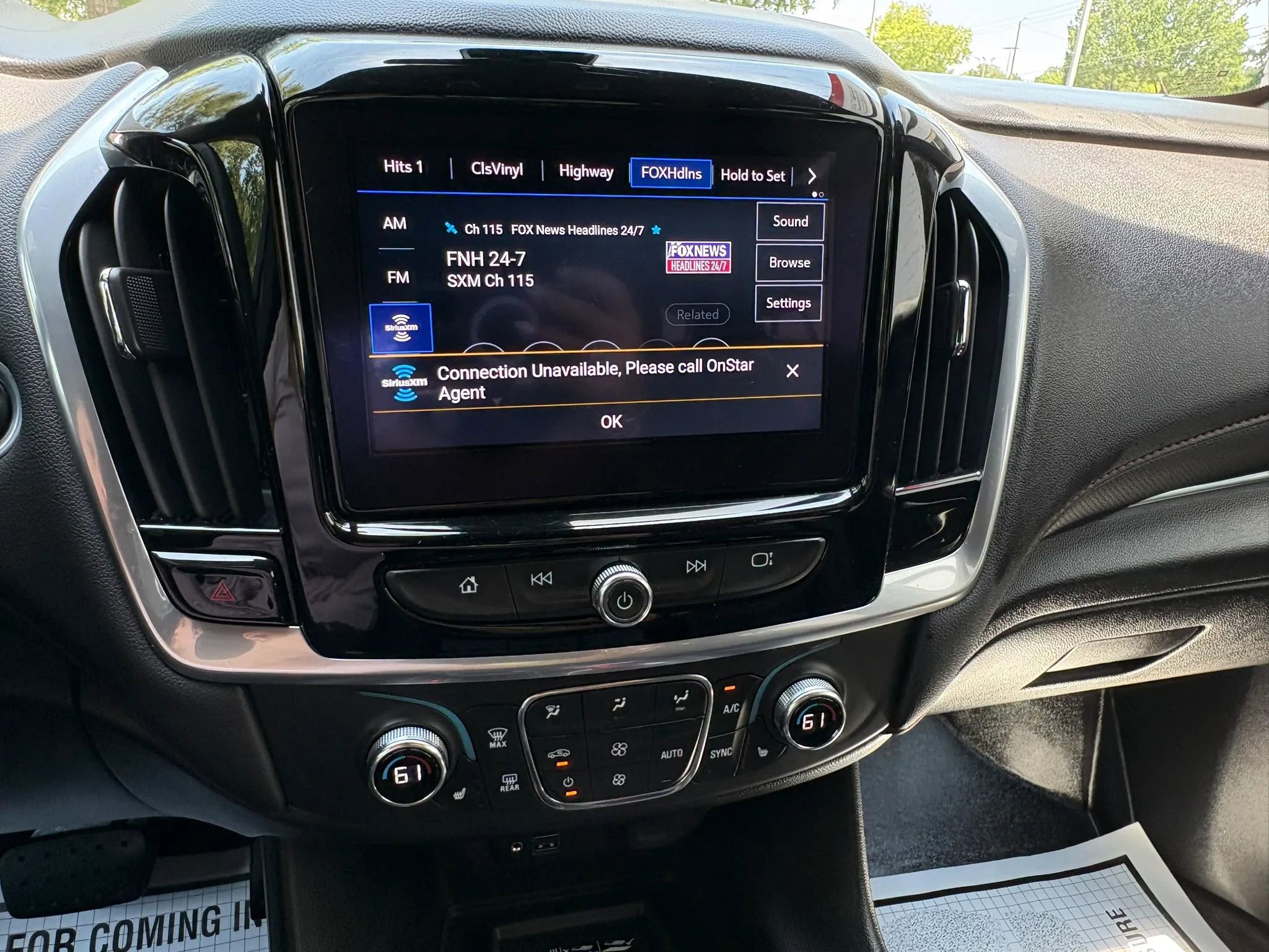 Used 2022 Chevrolet Traverse RS w/ LPO, 'HIT The Road' Package FWD image 42