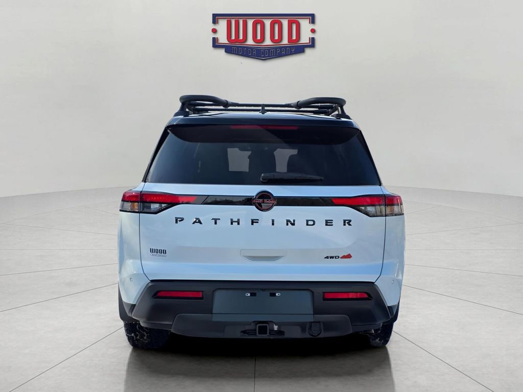 New 2026 Nissan Pathfinder SV image 4