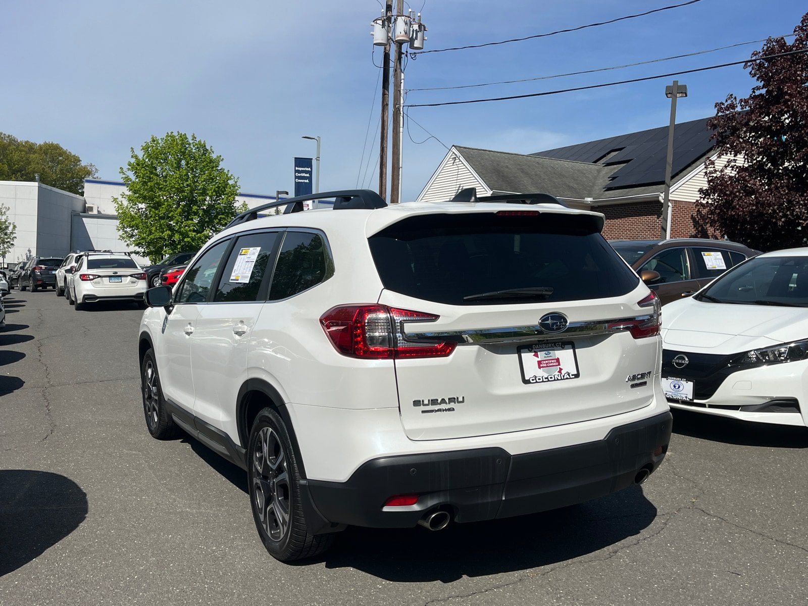 Certified 2023 Subaru Ascent Limited w/ Technology Package AWD/4WD image 3