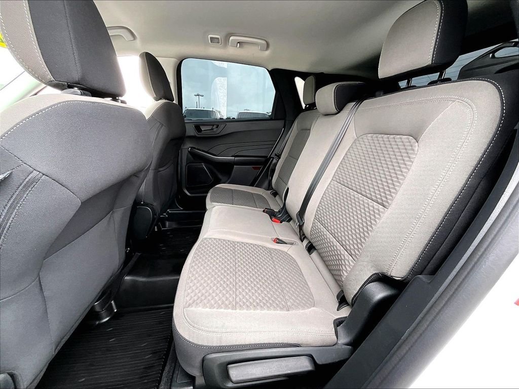 Used 2022 Ford Escape SE AWD/4WD image 15