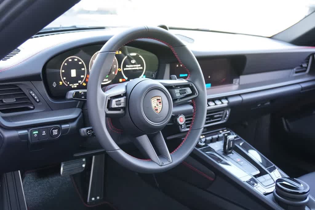 Used 2025 Porsche 911 Targa 4 GTS AWD/4WD image 20