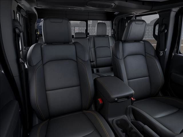 New 2026 Jeep Gladiator Sahara image 16