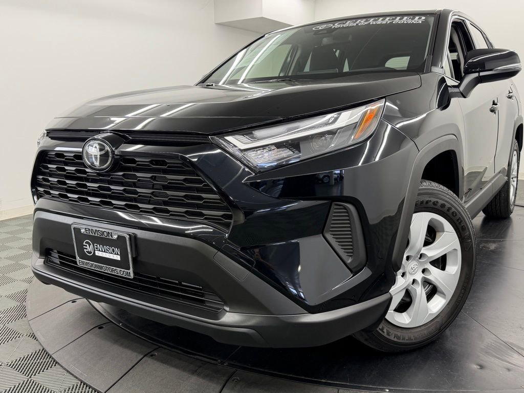 Certified 2025 Toyota RAV4 LE FWD image 4