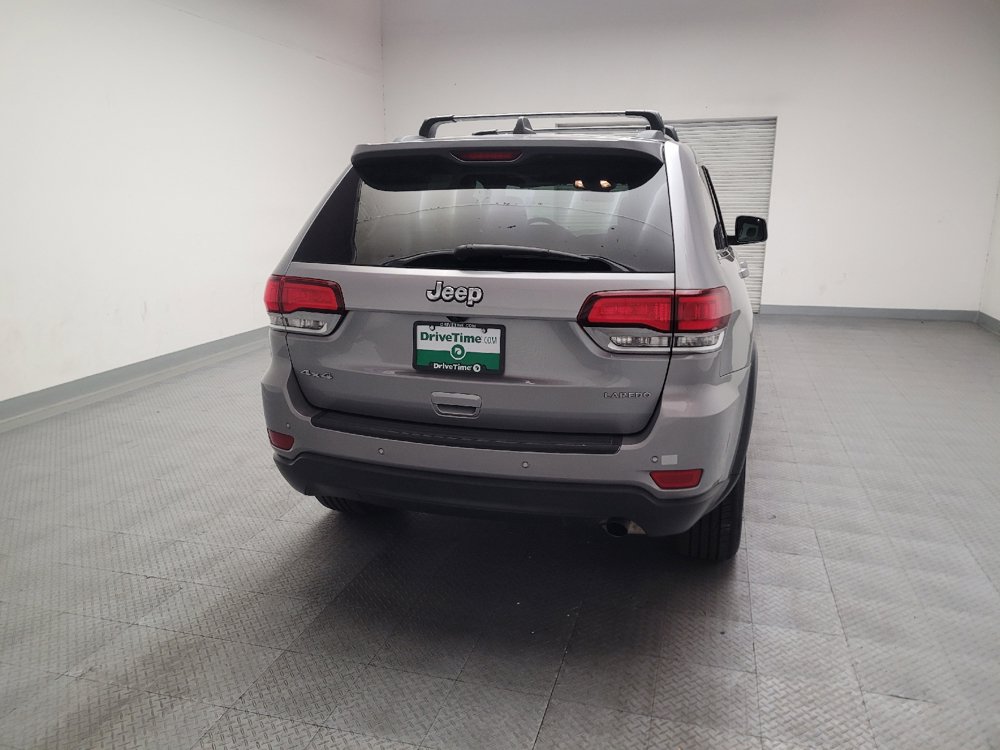 Used 2021 Jeep Grand Cherokee Laredo X AWD/4WD image 7