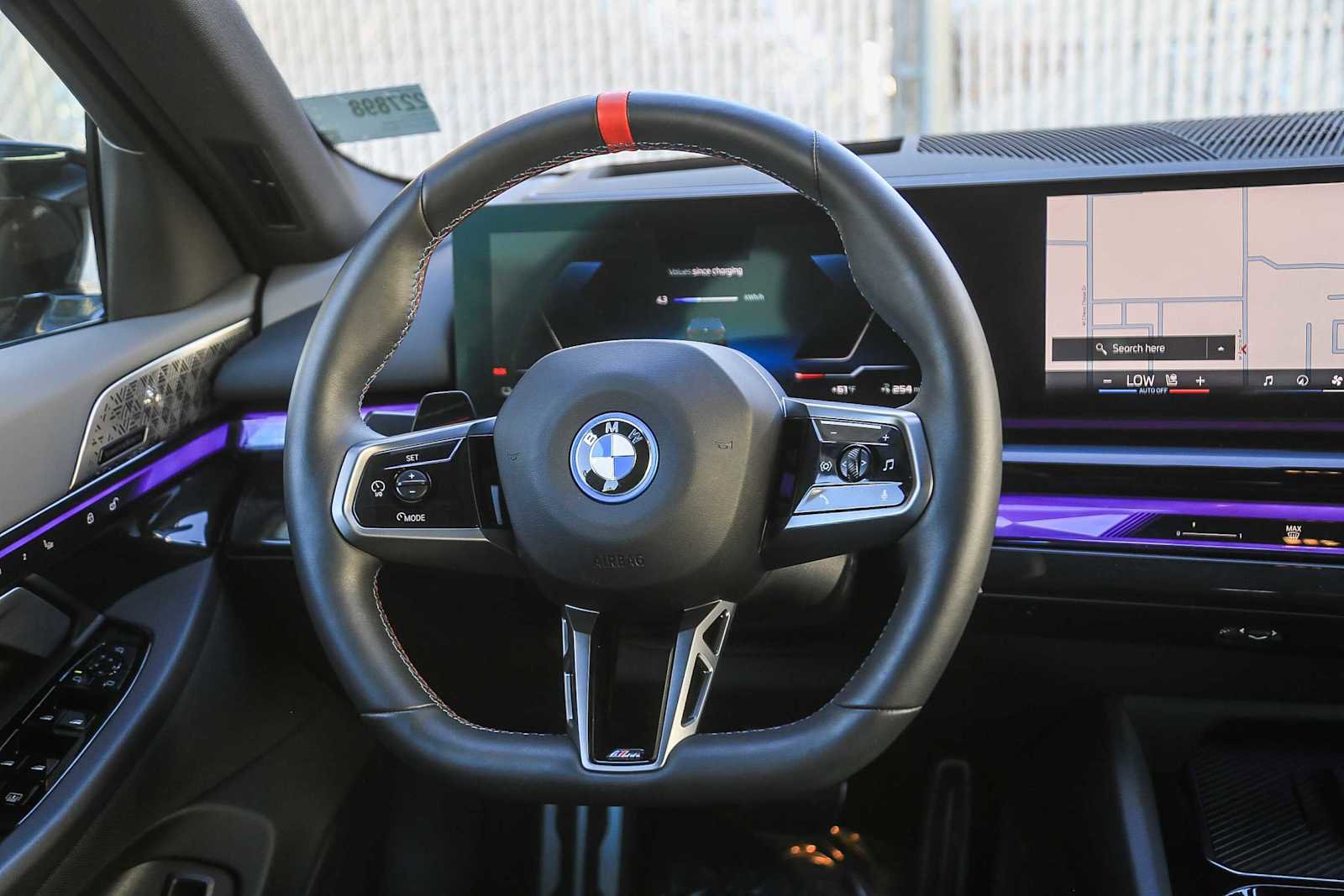 Used 2025 BMW i5 M60 w/ Premium Package image 12