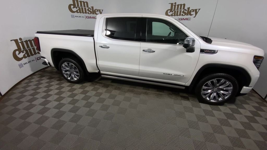 Used 2024 GMC Sierra 1500 Denali w/ Denali Reserve Package image 9