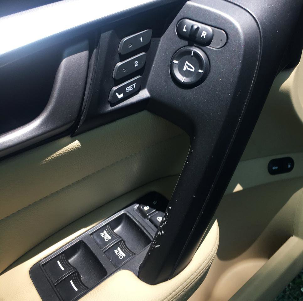 Used 2010 Acura TL FWD image 12