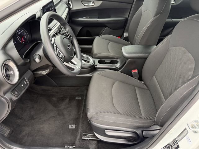 Used 2020 Kia Forte LXS FWD image 20