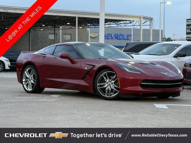 Used 2014 Chevrolet Corvette Stingray Coupe w/ 3LT Preferred Equipment Group RWD image 2