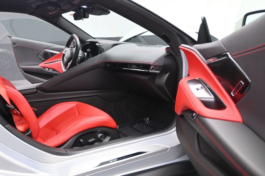 Used 2024 Chevrolet Corvette Stingray Preferred Cpe w/ Z51 Performance Package RWD image 14