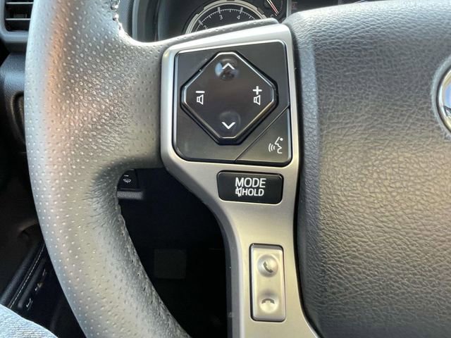 Used 2022 Toyota 4Runner Limited image 25