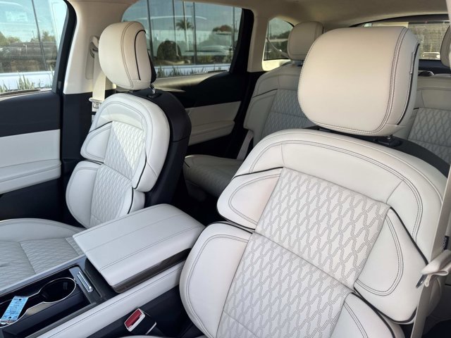 New 2026 Lincoln Nautilus Black Label image 13