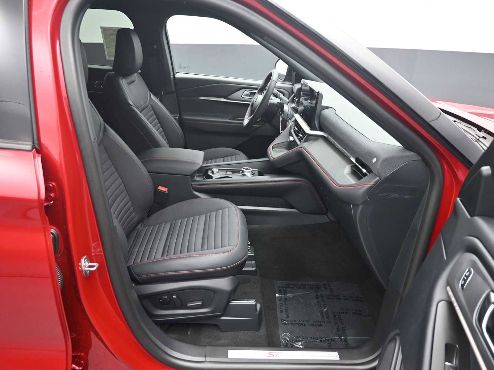 New 2026 Ford Explorer ST-Line w/ ST-Line Street Pack image 12