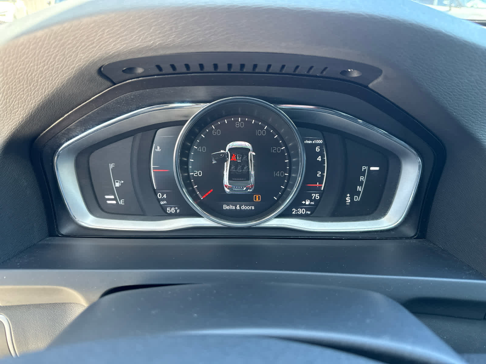 Used 2018 Volvo S60 T5 Inscription image 11