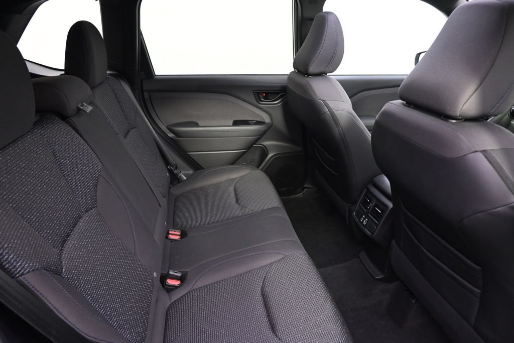 Used 2026 Subaru Forester Premium AWD/4WD image 18