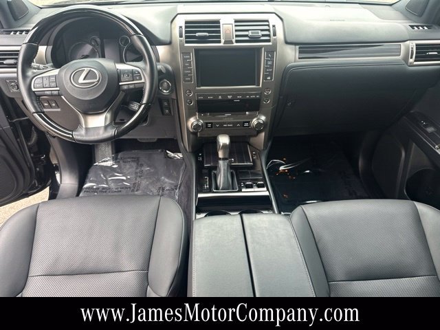 Used 2021 Lexus GX 460 Premium w/ Accessory Package AWD/4WD image 11