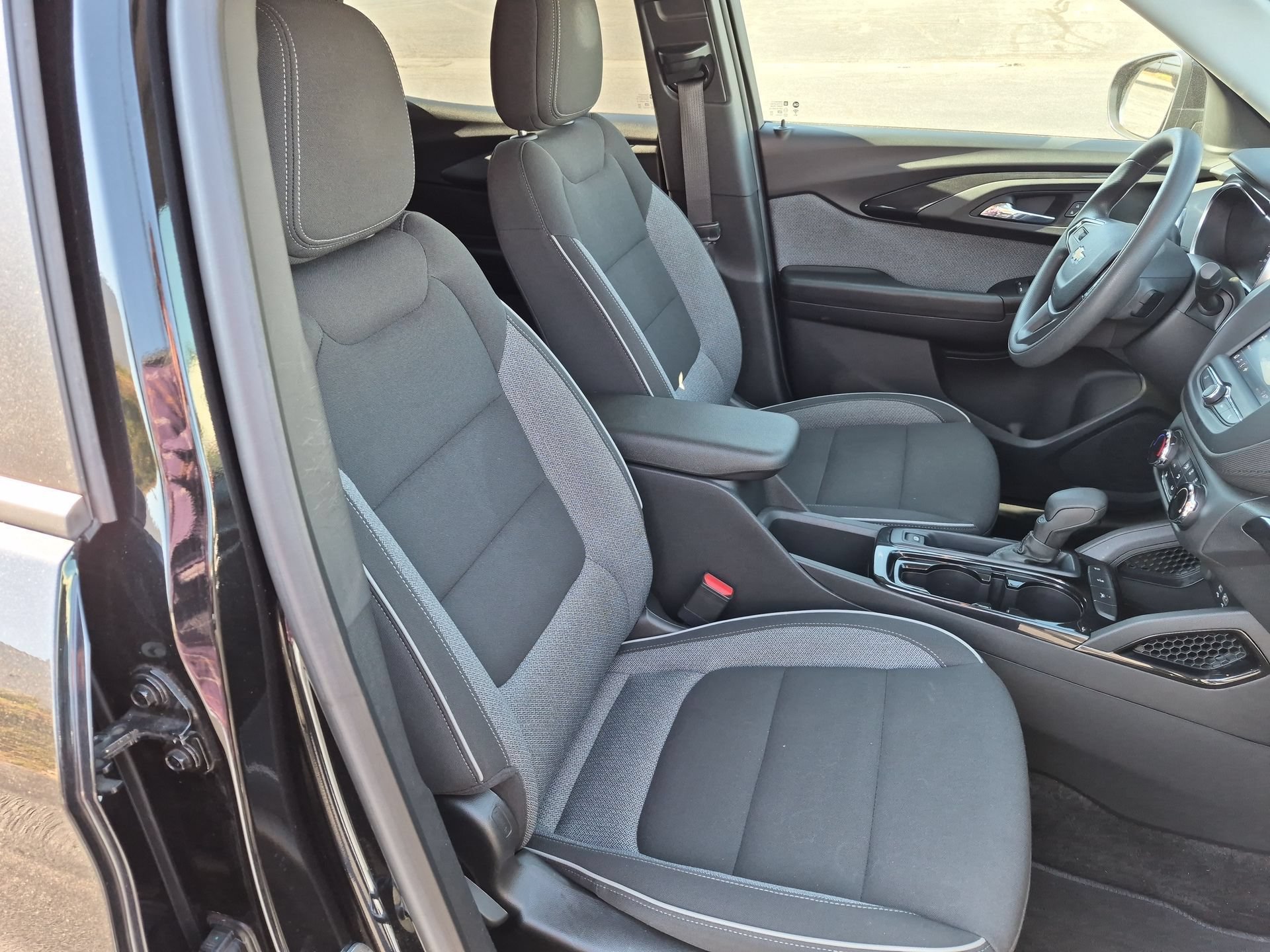 Certified 2023 Chevrolet TrailBlazer LT FWD image 27