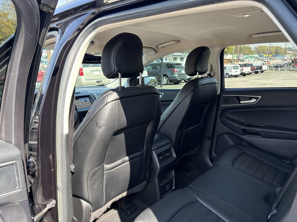 Used 2019 Ford Edge SEL w/ Equipment Group 201A image 14