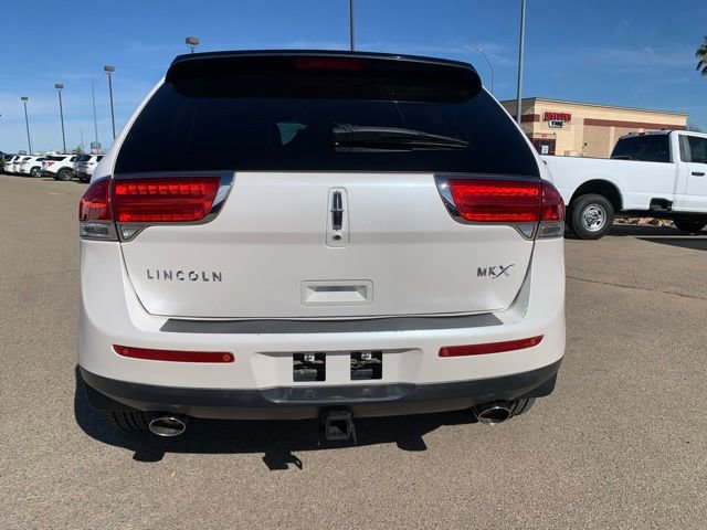 Used 2012 Lincoln MKX FWD image 7