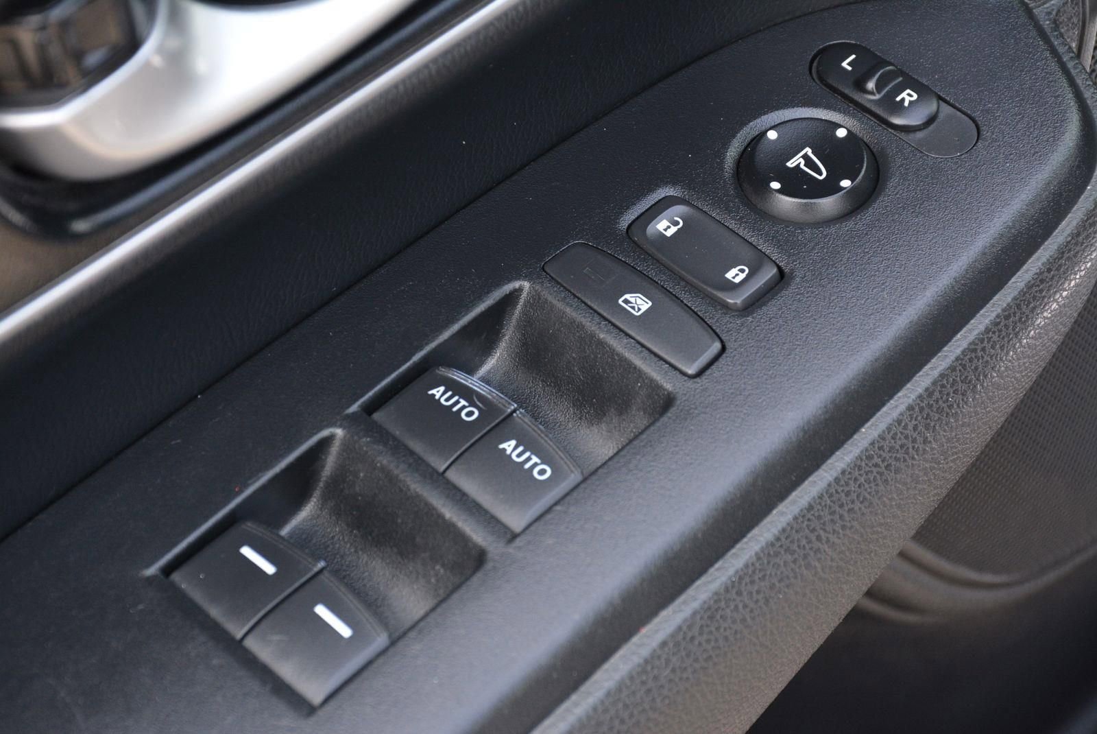 Used 2022 Honda CR-V Touring image 11