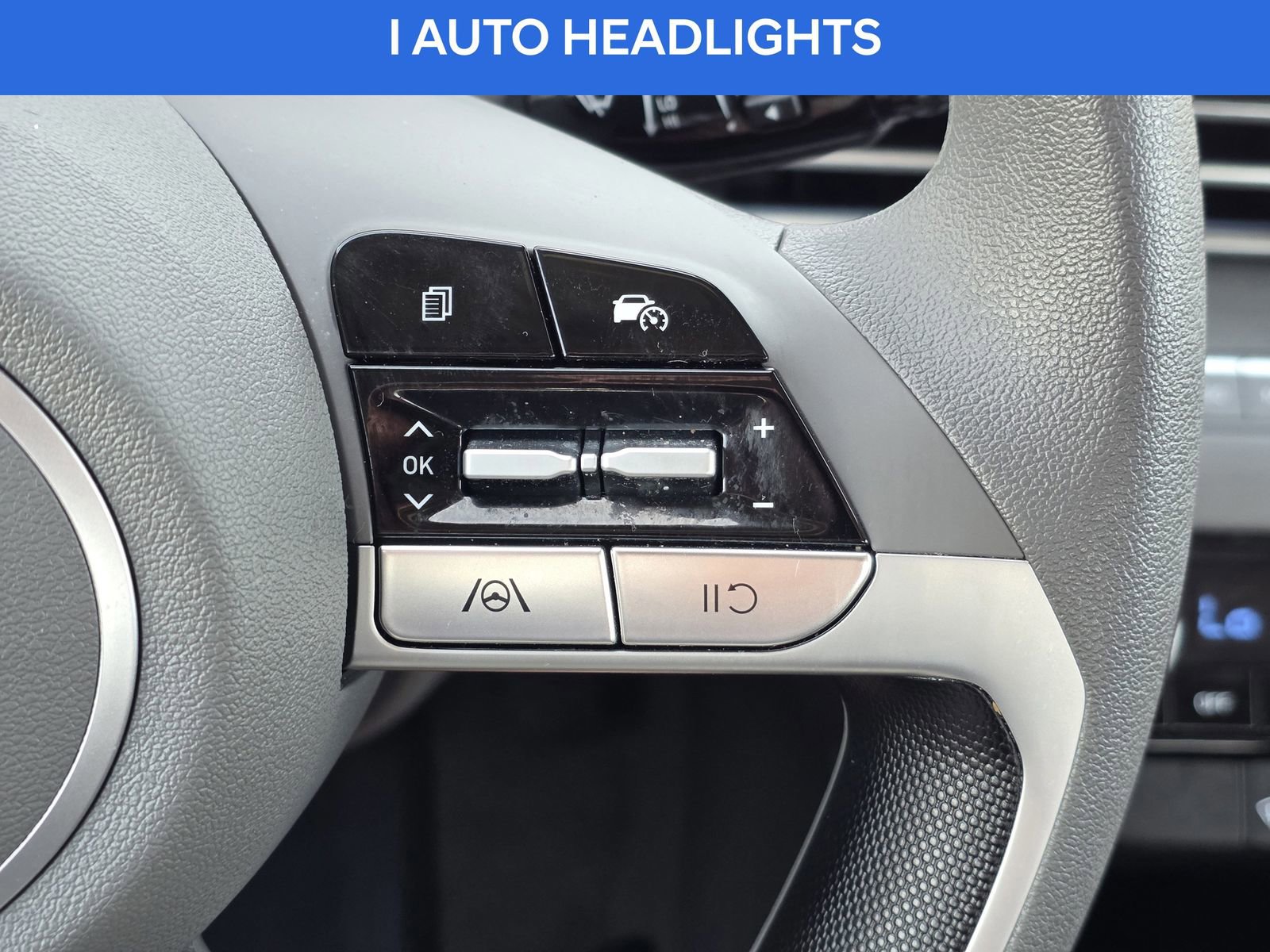 Used 2024 Hyundai Elantra SEL FWD image 23