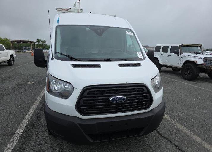 Used 2019 Ford Transit 250 148 Medium Roof RWD image 2