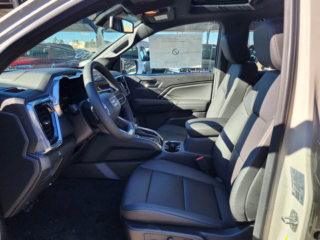 New 2026 GMC Canyon Elevation w/ Convenience Package image 15