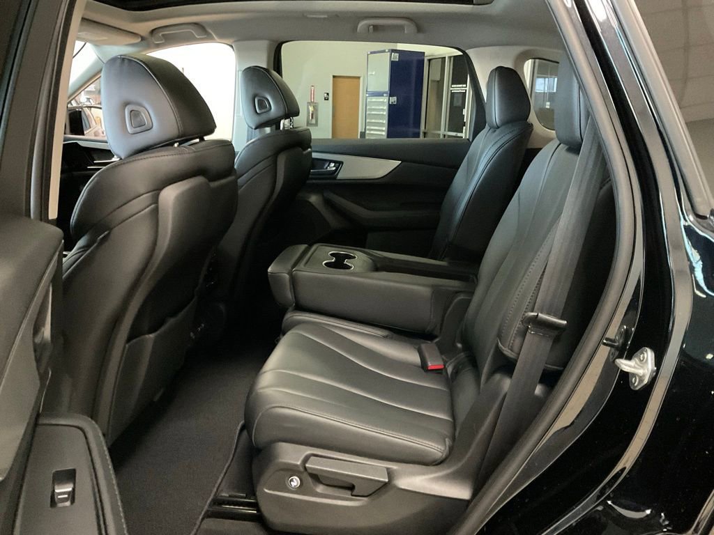Certified 2023 Acura MDX SH-AWD image 24