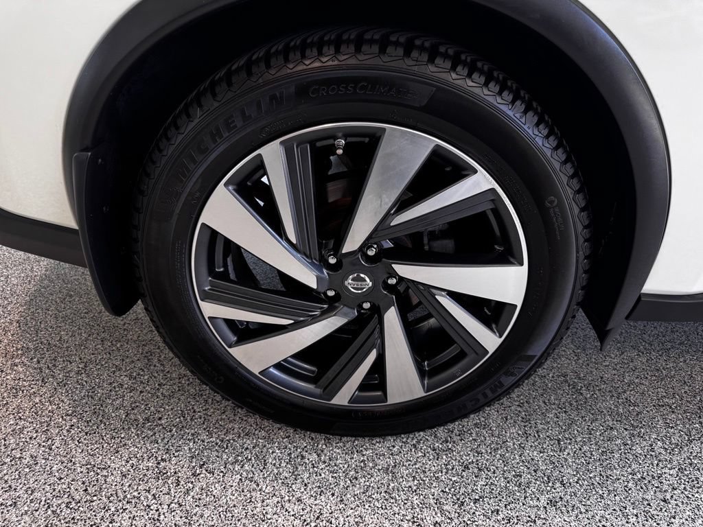 Used 2017 Nissan Murano Platinum AWD/4WD image 10