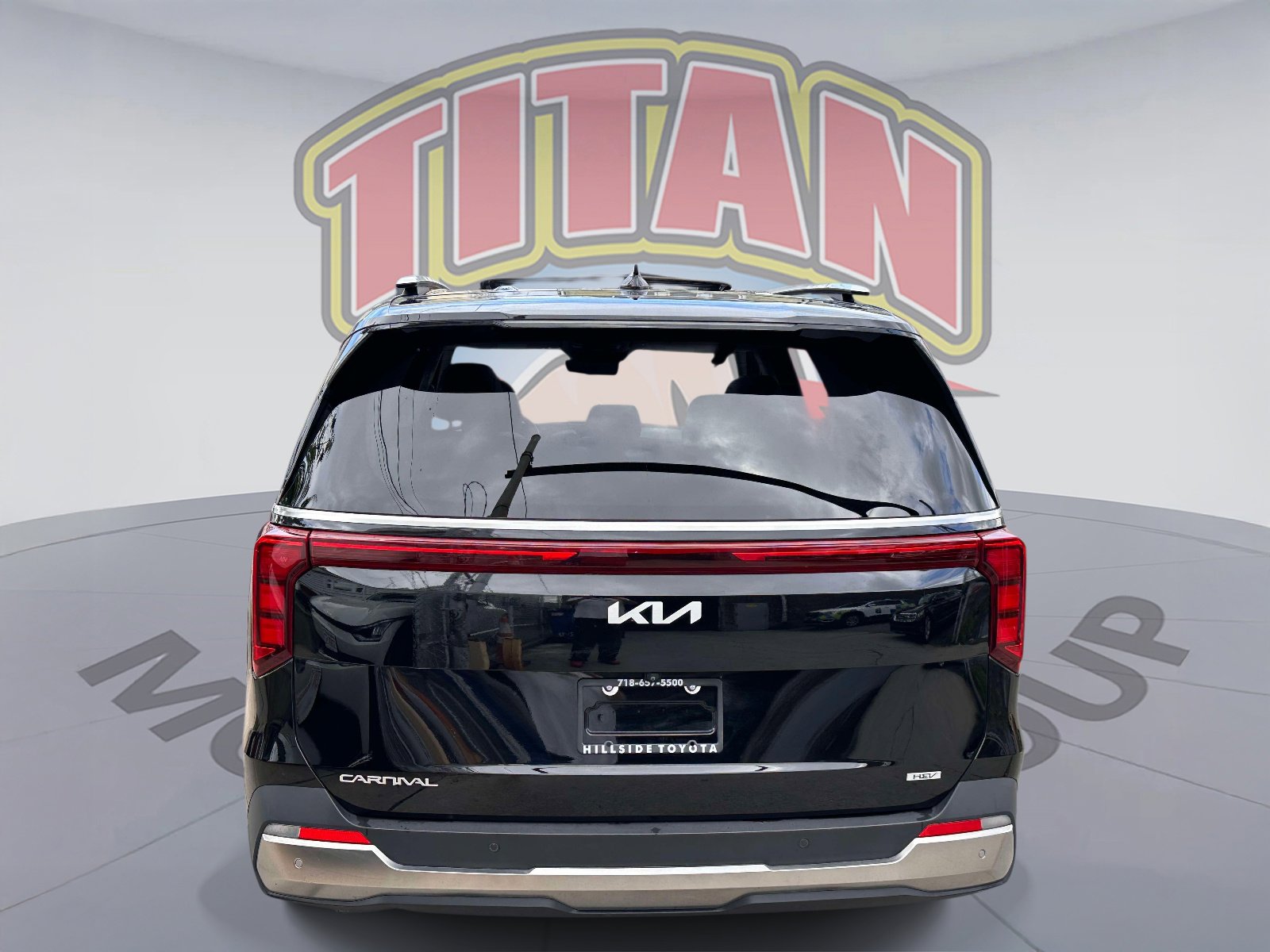 Used 2025 Kia Carnival SX FWD image 4